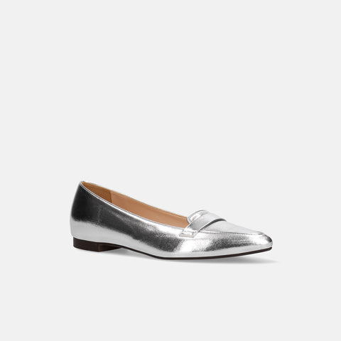 10% OFF: 2024SSBI: Low-cut pointed-toe loafers (124) Silver