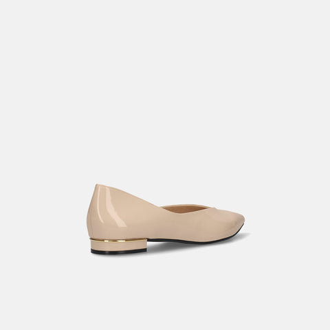 予約：メタルアクセント Vカットフラットシューズ（m17067）ナチュラルE