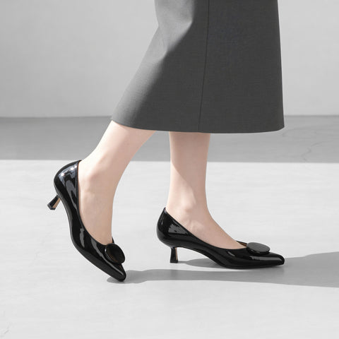 予約：2026SS：オーバルパーツ付き パンプス（m45022）ブラックE