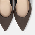 2025AW：ポインテッドトゥ スエードパンプス（m55225）ダークブラウンS/mamian（マミアン）
